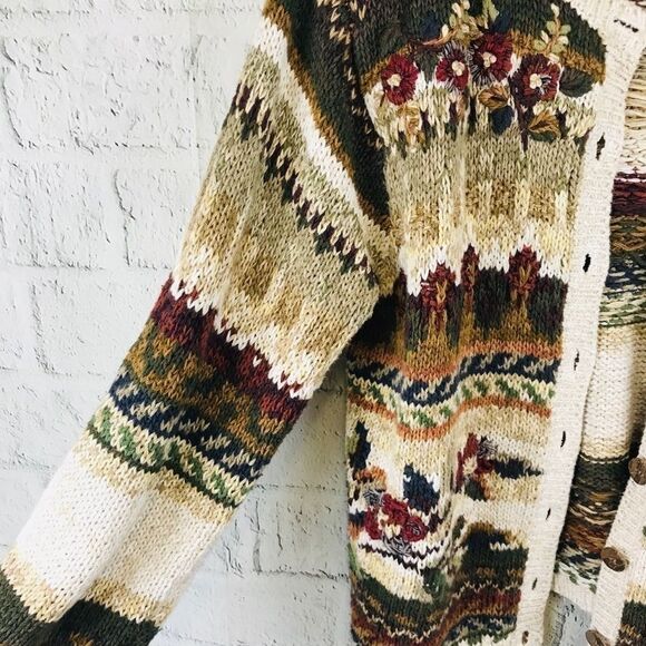 VINTAGE Cardigan by Lise J. - Picture 4 of 7